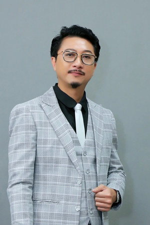 Cover image for Hứa Minh Đạt