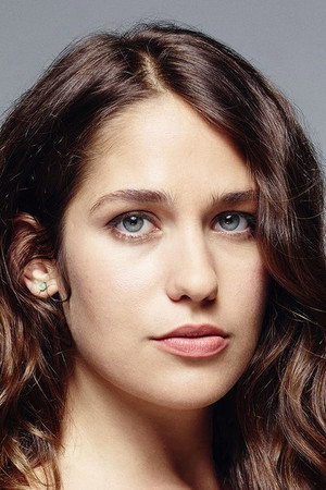 Cover image for Lola Kirke