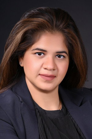 Cover image for Astha Khanna