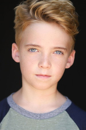 Cover image for Carson Minniear