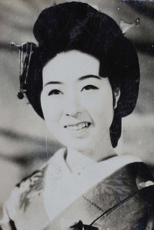 Cover image for 東龍子