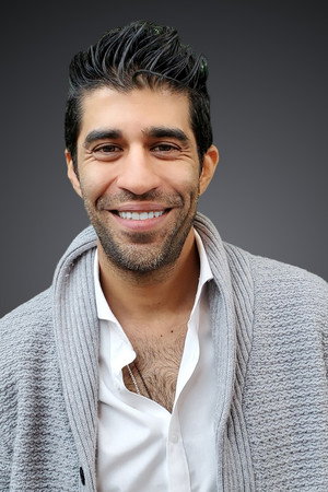 Cover image for Niraj Bhatia
