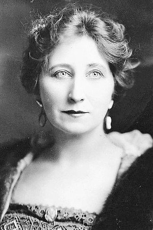 Cover image for Vera Lewis