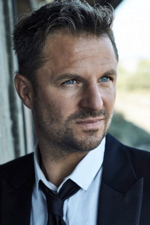 Cover image for Philipp Hochmair