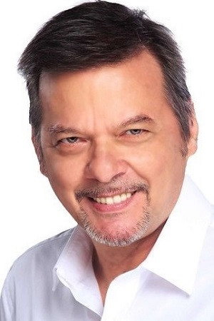 Cover image for Johnny Revilla