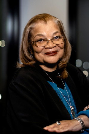Cover image for Alveda King