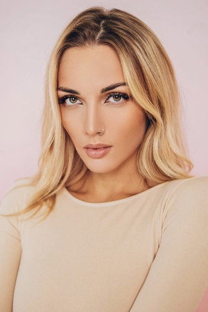 Cover image for Мария Гусарова