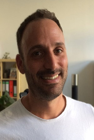 Cover image for Tomer Eshed