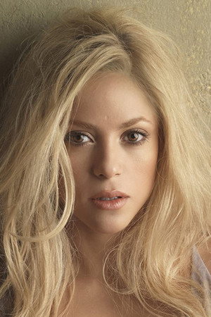 Cover image for Shakira