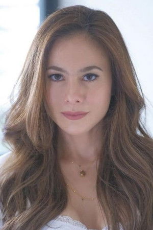 Cover image for Wulan Guritno
