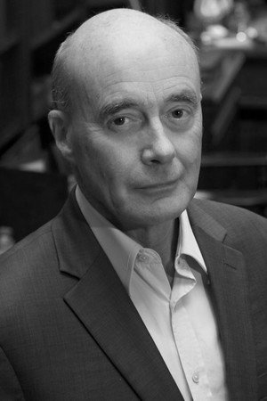 Cover image for David Reynolds