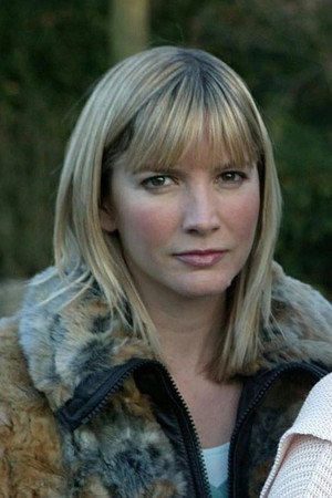 Cover image for Lisa Faulkner