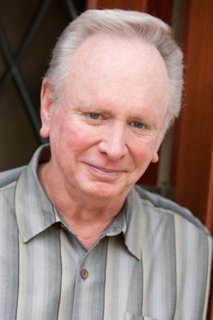 Cover image for Wally Crowder