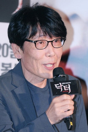 Cover image for  김성홍