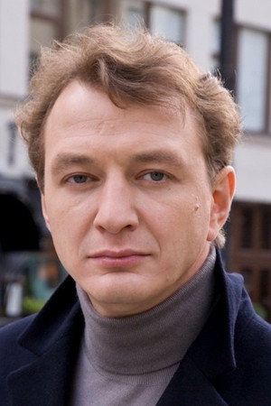 Cover image for Марат Башаров
