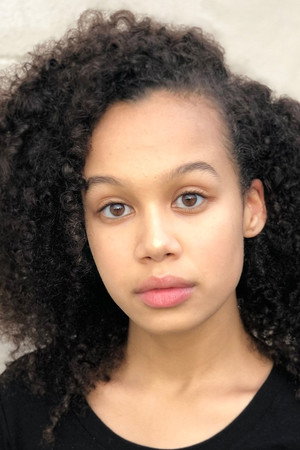 Cover image for Annarah Cymone