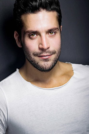 Cover image for Cihat Süvarioğlu