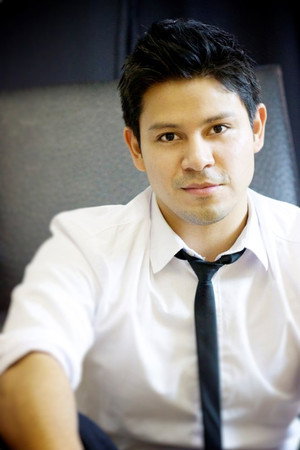 Cover image for Edwin Perez