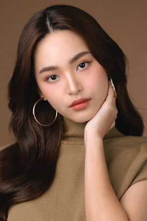 Cover image for ยงวรี อนิลบล
