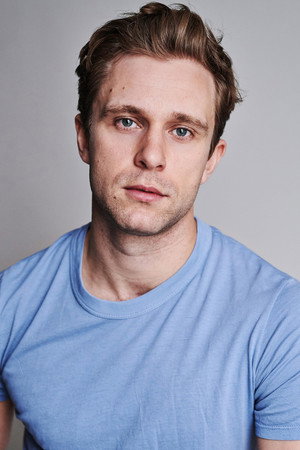 Cover image for Jared Garfield