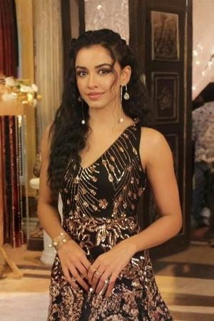 Cover image for Saumya Saraswat