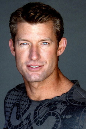 Cover image for Hank Amos