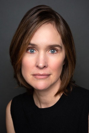 Cover image for Emily Hamilton