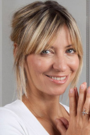 Cover image for Maya Fiennes