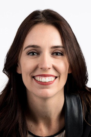 Cover image for Jacinda Ardern