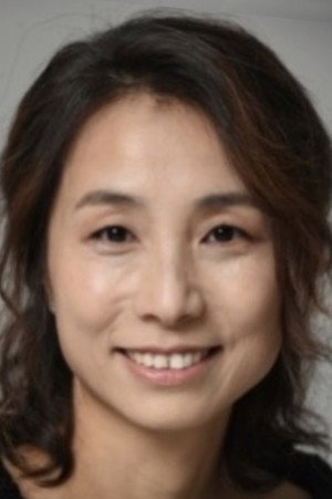 Cover image for Shin Mi-yeong