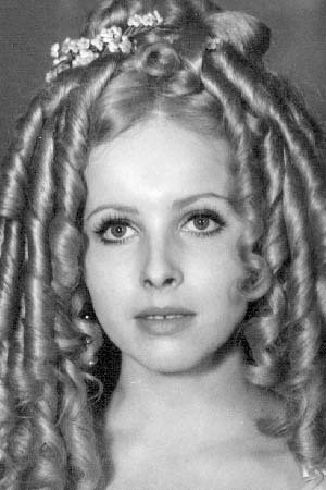 Cover image for Julie Jurištová