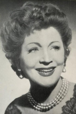 Cover image for Loni Heuser