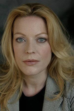 Cover image for Sherie Rene Scott