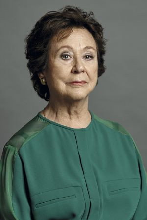 Cover image for Julieta Serrano