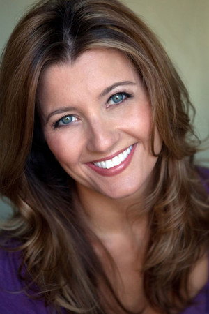 Cover image for Heidi Fielek