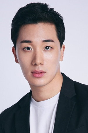 Cover image for Lee Seo-jun