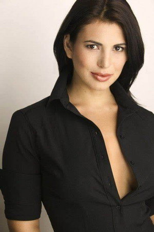 Cover image for Andrea Leon