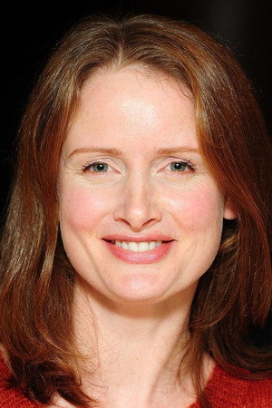 Cover image for Zoe Telford