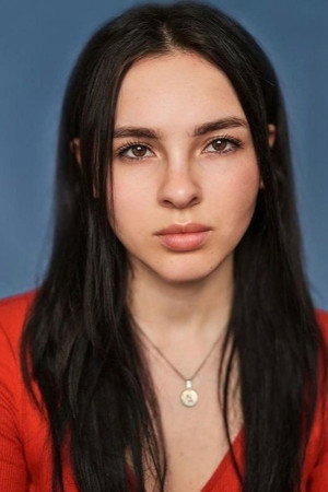 Cover image for Safiya Benaddi