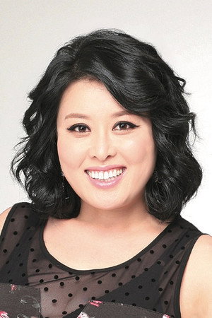 Cover image for 홍지민