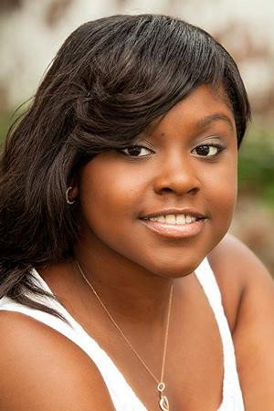Cover image for Shenell Edmonds