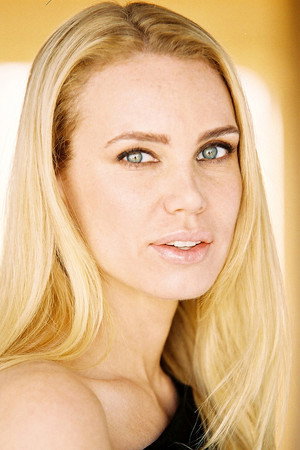 Cover image for Cynthia King