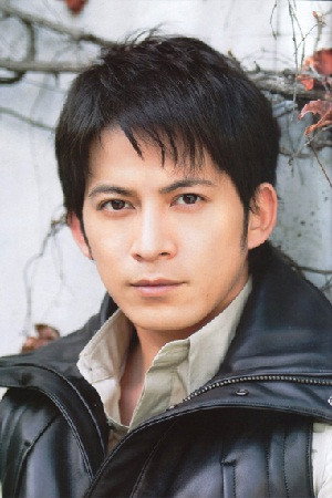Cover image for 岡田准一