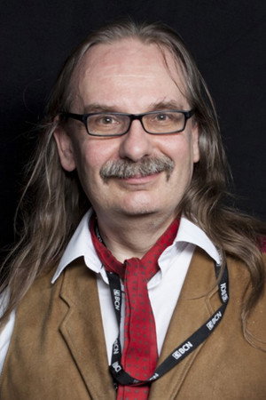 Cover image for Kim Newman