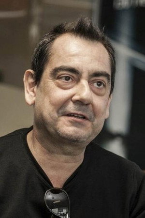 Cover image for Javier Molina