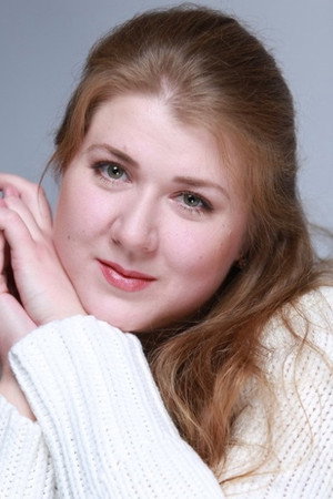 Cover image for Марина Антонова
