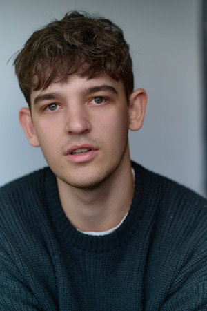 Cover image for Oliver Briscombe
