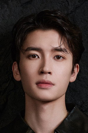 Cover image for 秦晓轩