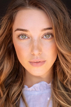 Cover image for Madelyn Grace