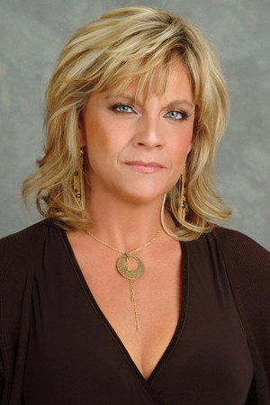 Cover image for Kim Zimmer